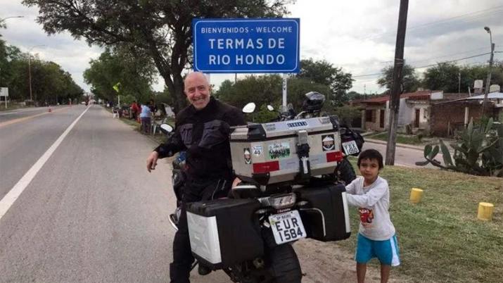 Médico brasileño visitó Termas y se sintió como una estrella Motodinamia-motoviajero brasileño