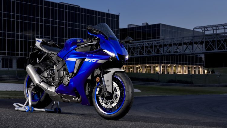 Yamaha YZF-R1 2020: Una deportiva que no renuncia a nada