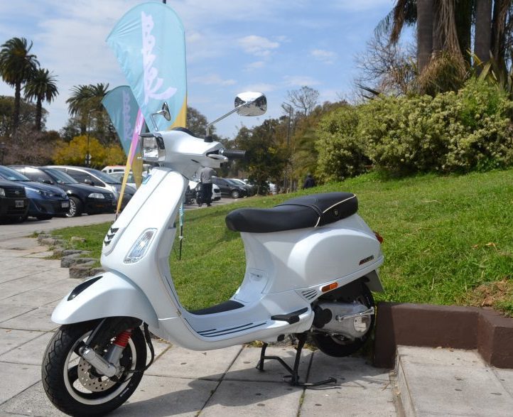 Ingresó al mercado local la Vespa SXL 150