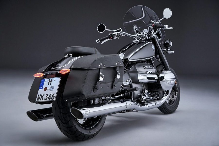 BMW R182021 lateral derecha