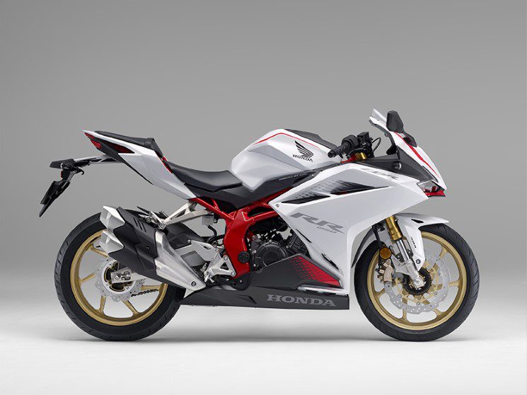 CBR 250 RR 2021