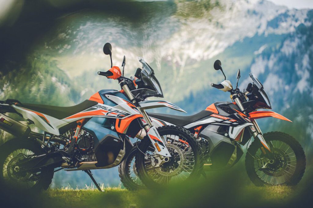KTM-890-Adventure- R-2021