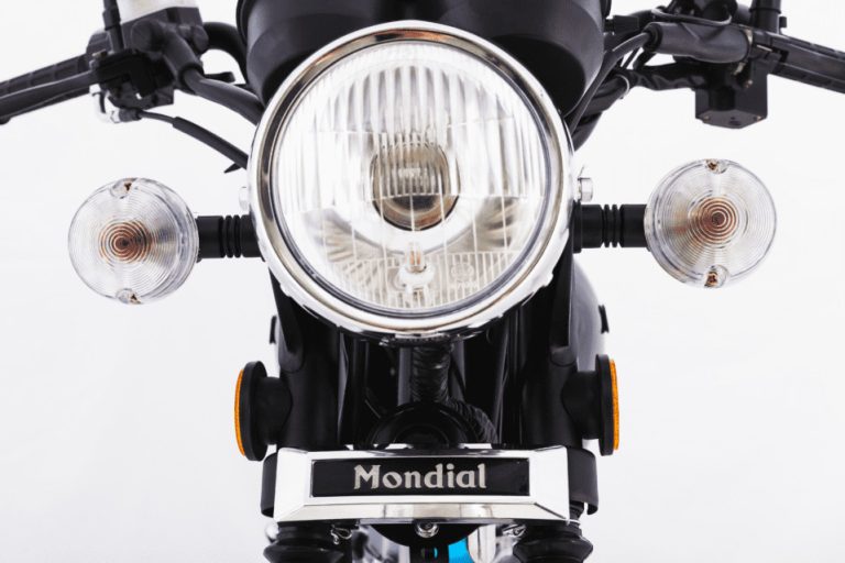 Mondial-RD-150-Classic faro