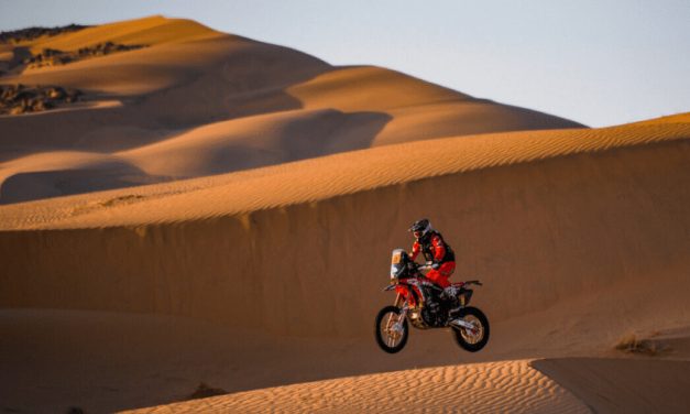 El argentino Kevin Benavides es el nuevo líder del Dakar