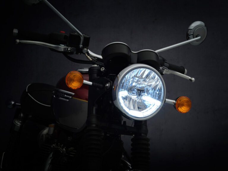Triumph Bonneville T120 2021
