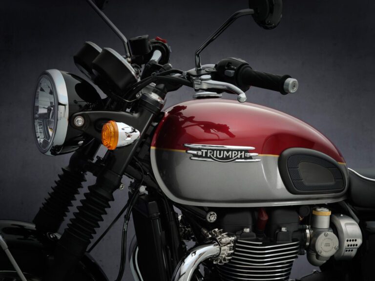 Triumph Bonneville T120 2021