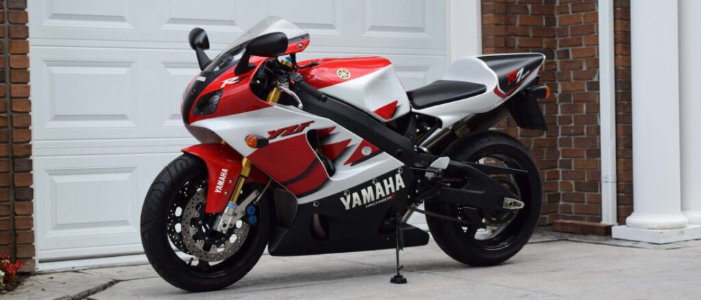Yamaha YZF-R7