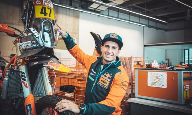 El salteño Kevin Benavides firmó con KTM