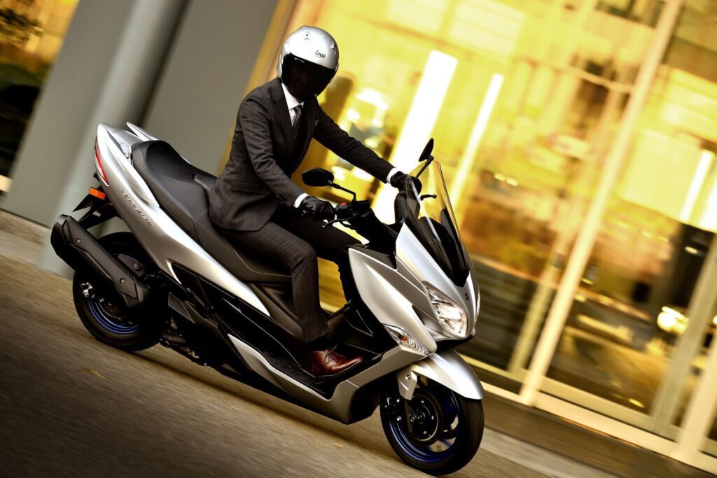 Suzuki Burgman 400 2021