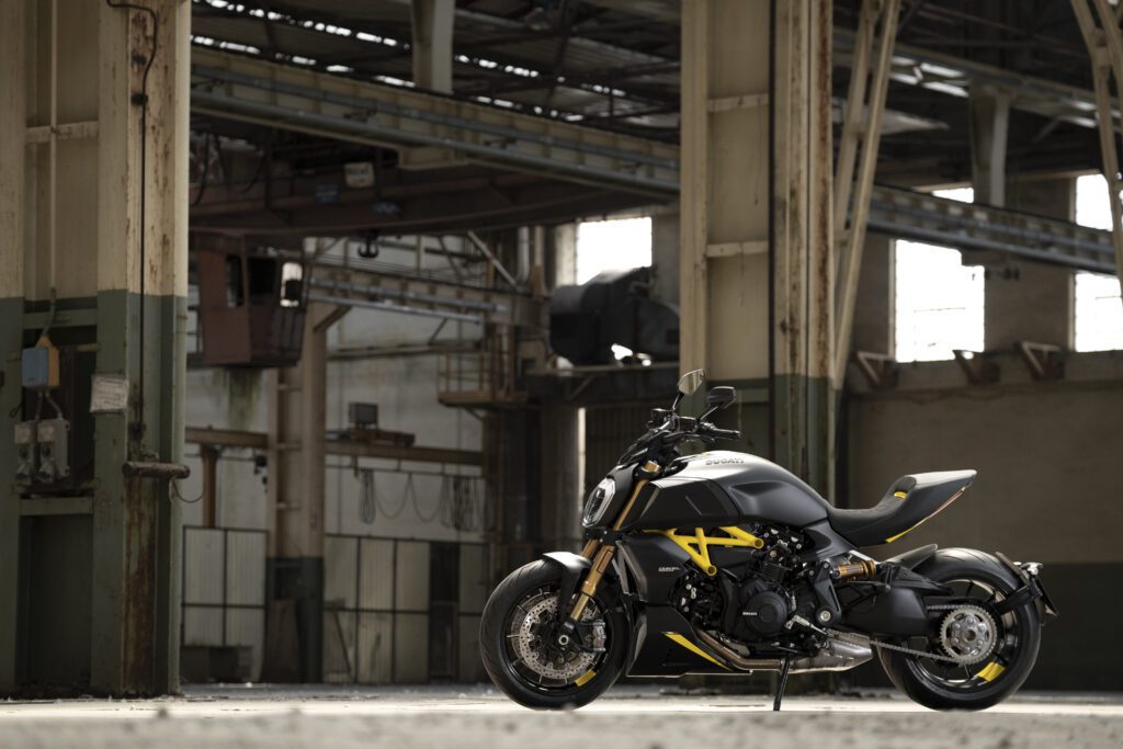 Diavel Black and Steel