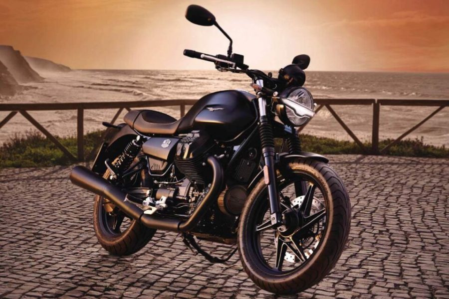 Moto Guzzi V7 Stone