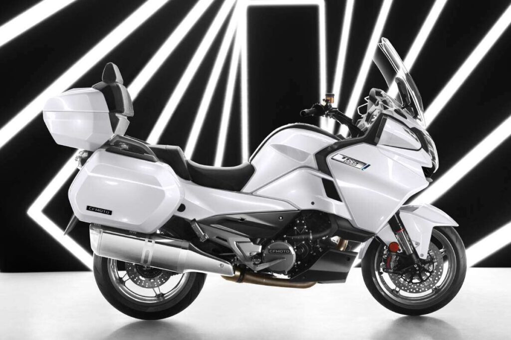 CFMoto 1250 TR-G