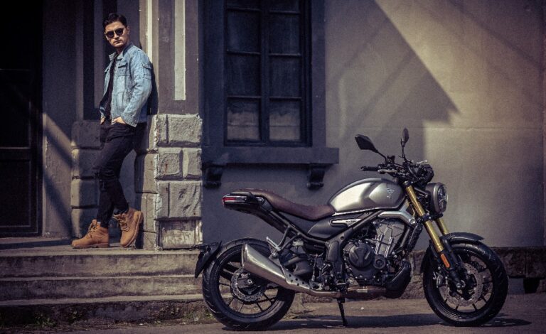 VOGE 500AC