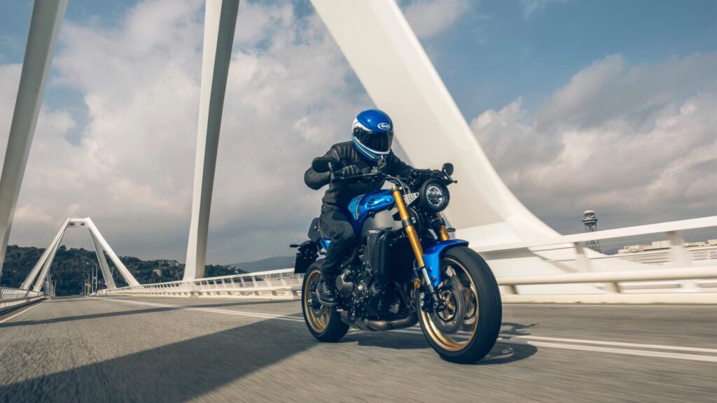 Yamaha XSR90