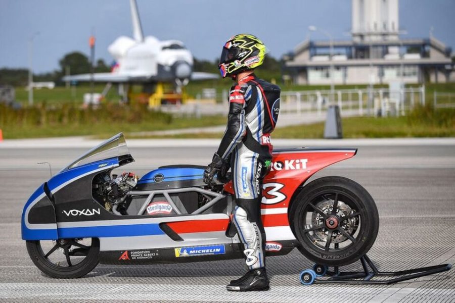 Voxan Wattman y Max Biaggi