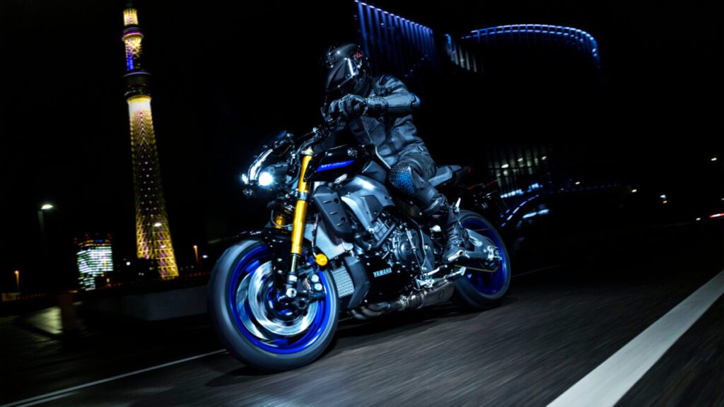 Yamaha MT-10 Icon Performance