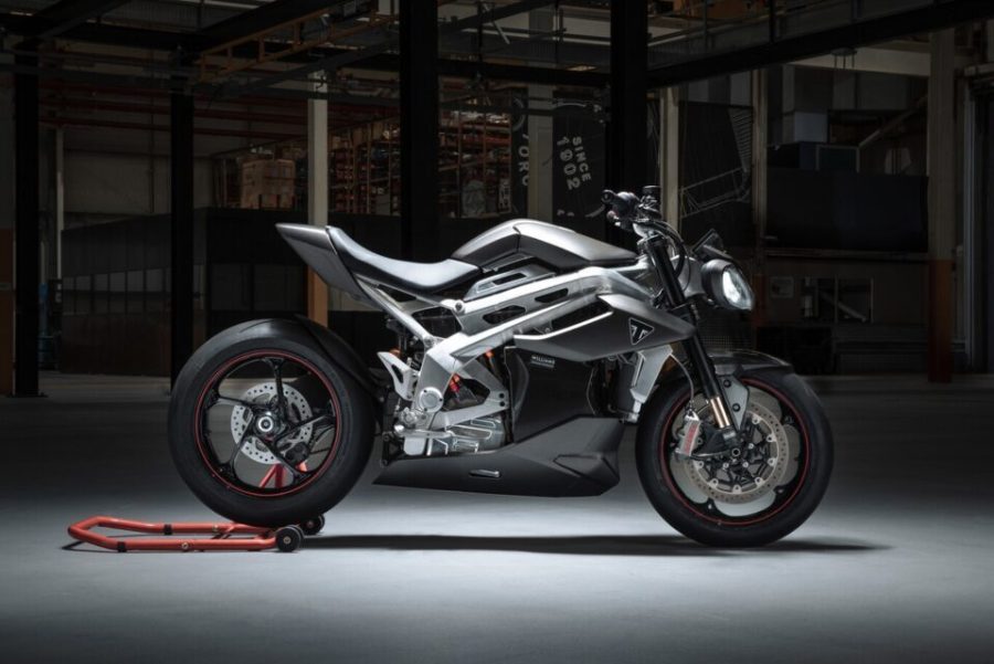 Triumph TE-1: la eléctrica inglesa está a punto de salir a rodar | VIDEO Triumph TE-1