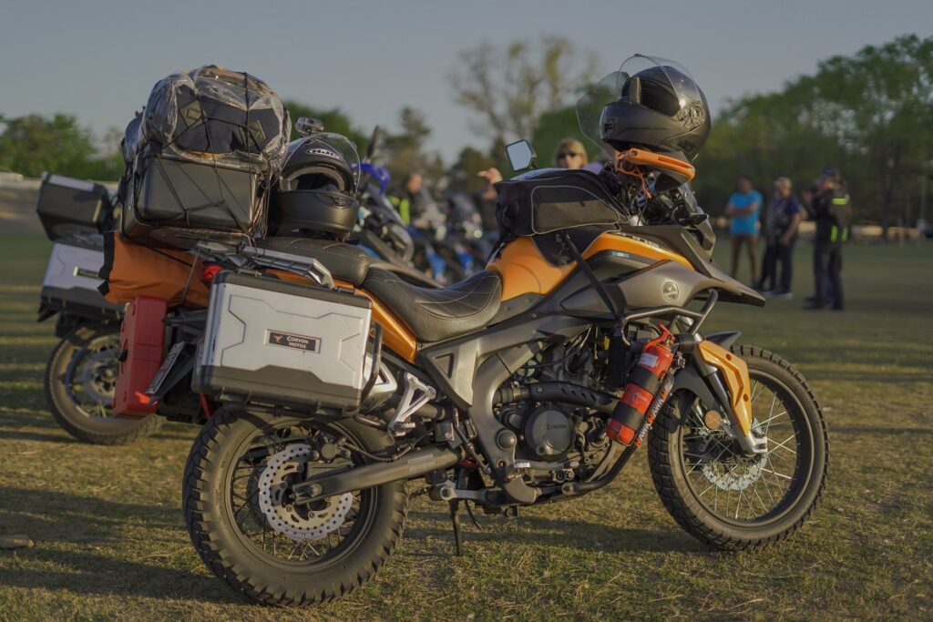 Encuentro Triax Touring