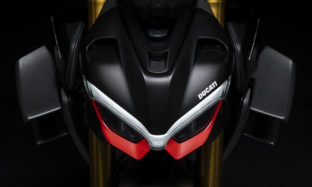 Ducati actualiza sus Streetfighter V4 y V4 SP2