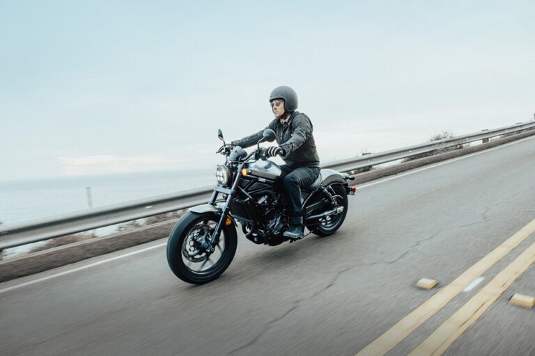 CMX1100T Rebel