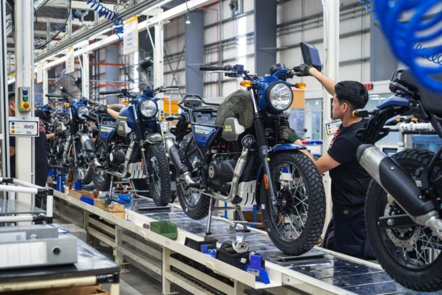Royal Enfield SCRAM 411