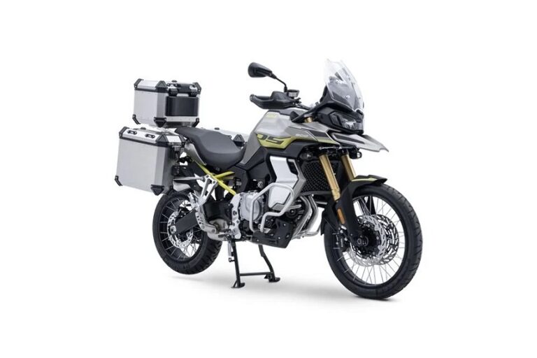 VOGE 900 DS Valico