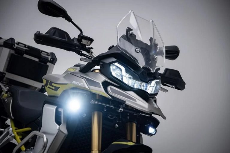 VOGE 900 DS Valico