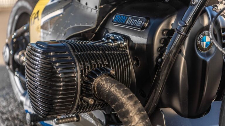 BMW R18 Iron Annie