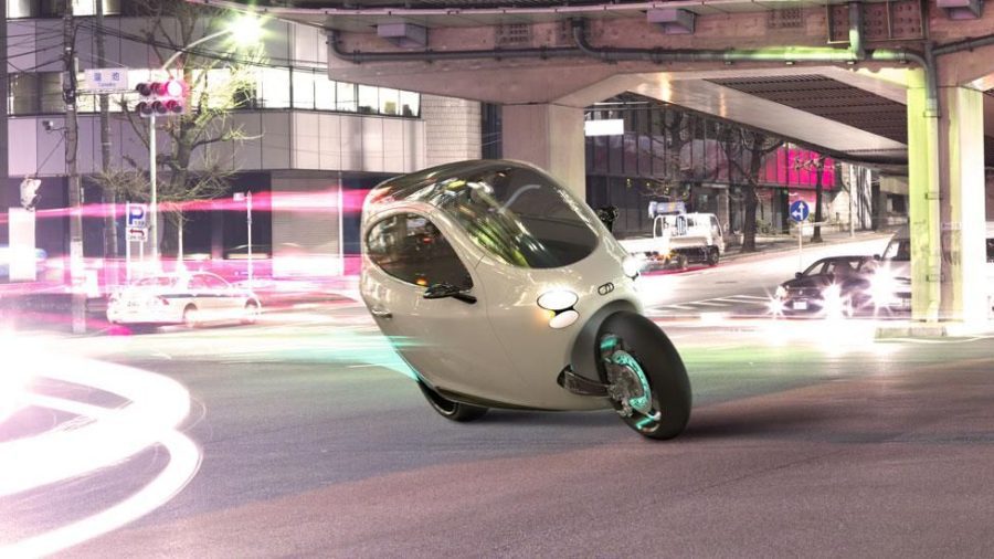 Lit Motors C-1 EV circulando por la ciudad