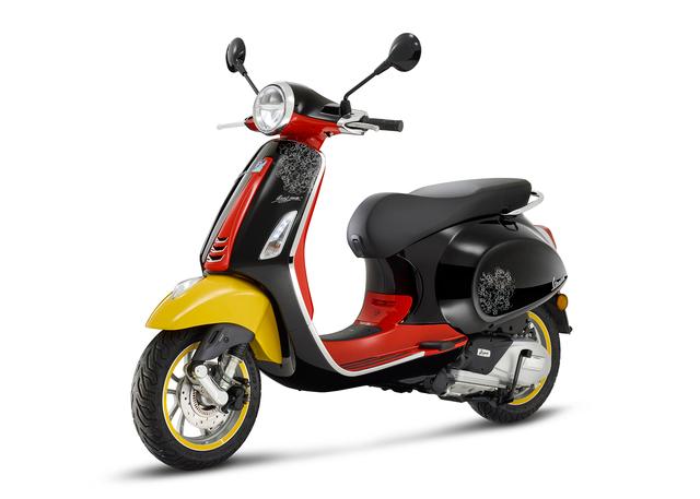 Vespa Disney Mickey Mouse