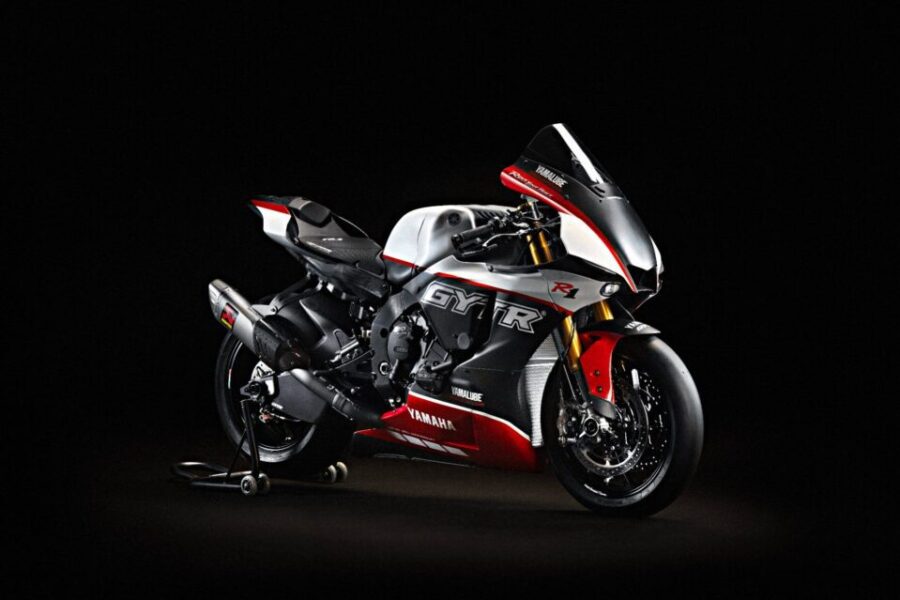 R1 GYTR PRO, experimentar el WSBK en carne propia R1 GYTR PRO