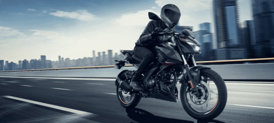 Bajaj Rouser N250