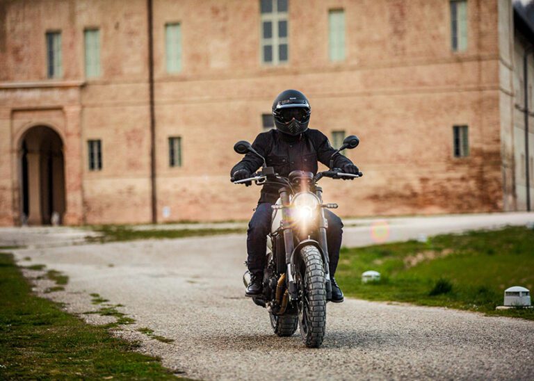 Benelli Leoncino 500 Trail