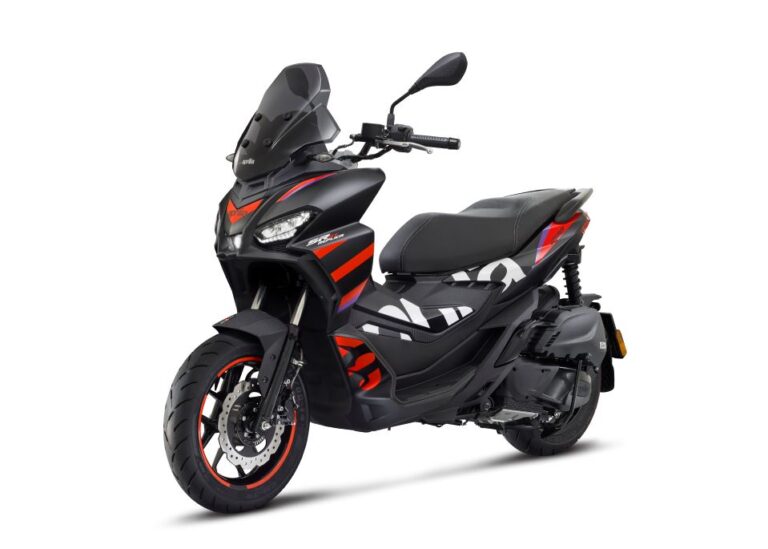 Aprilia SR GT Replica