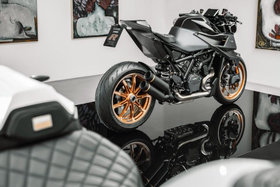 BRABUS 1300 R Masterpiece Editio