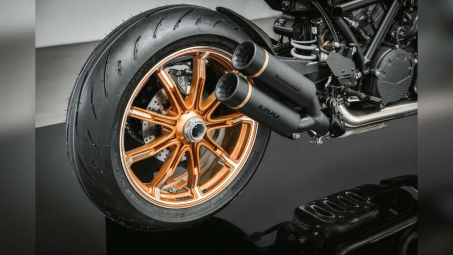 BRABUS 1300 R Masterpiece Editio