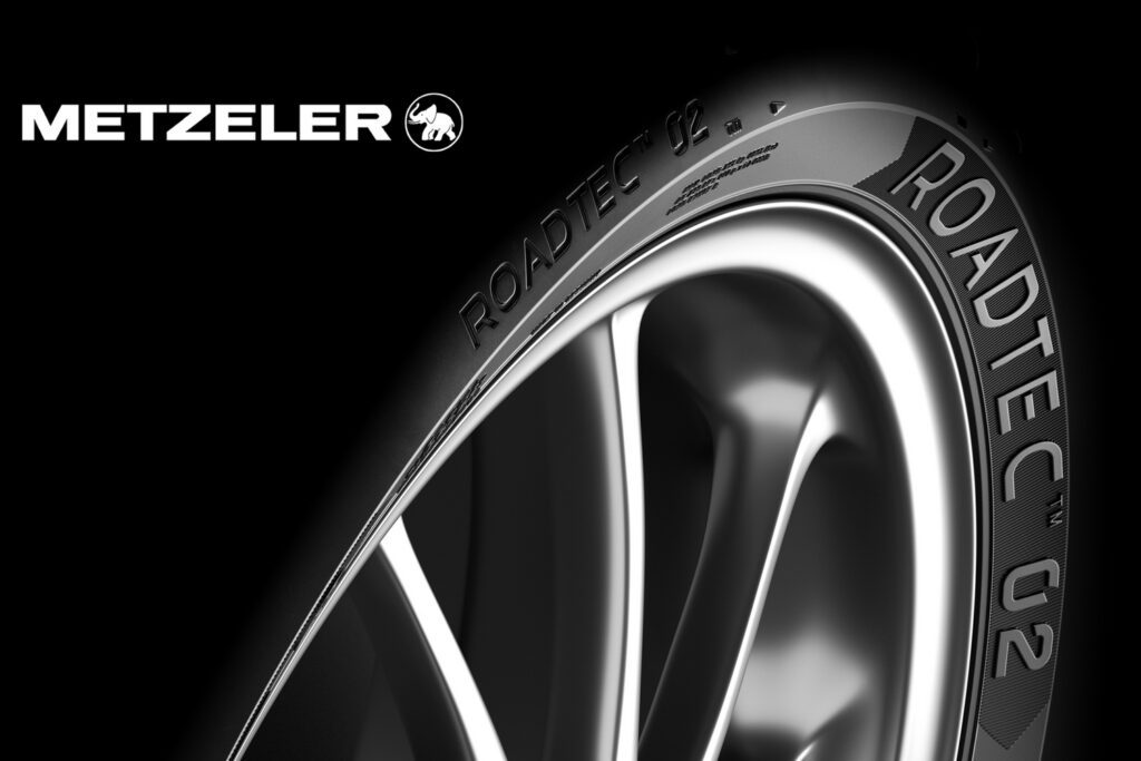 Metzeler Roadtec 02