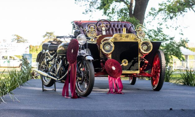 Una Vicent Black Shadow 1951 fue la mejor de Autoclásica 2023