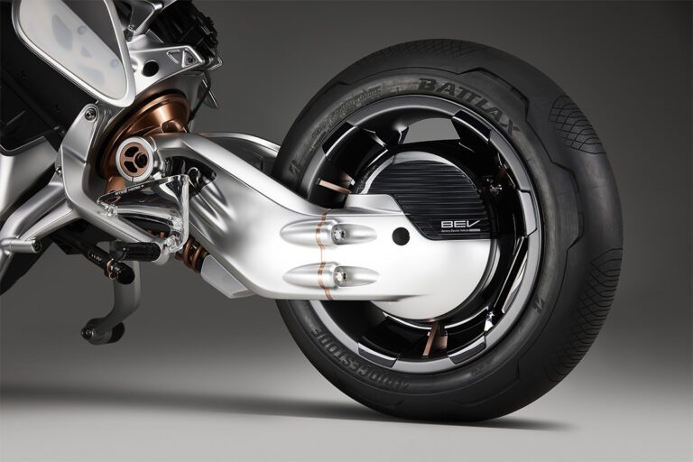 Yamaha Motoroid 2