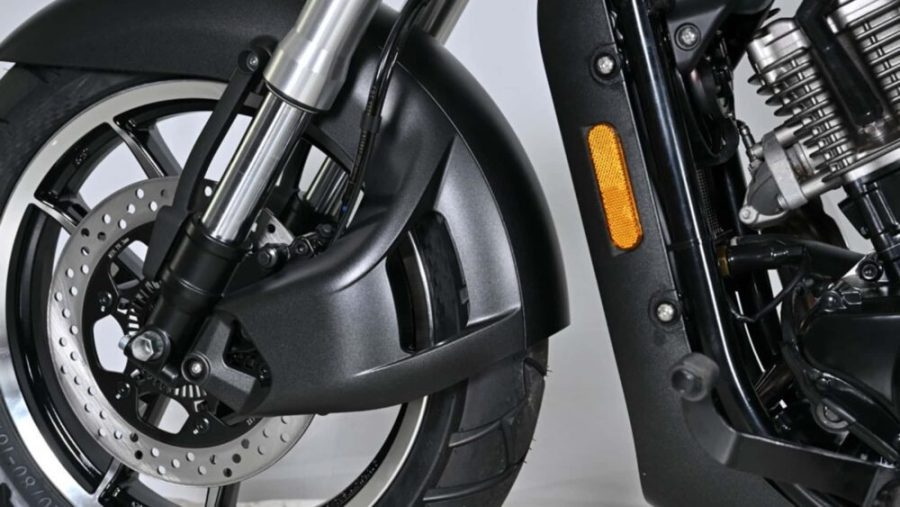 Rueda delantera con disco de freno perforado de la GV125R