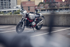 BMW R nineT 12 y R12