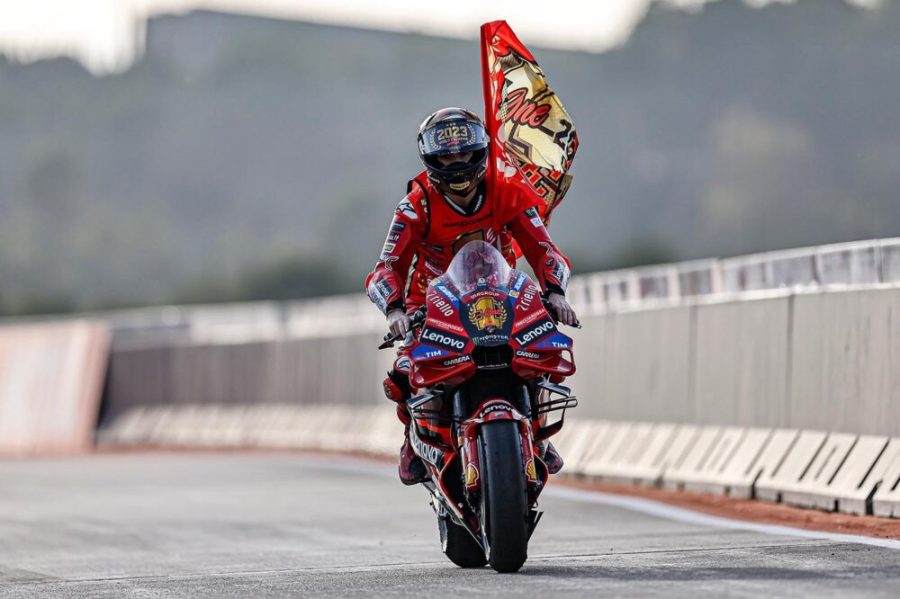Francesco Bagnaia y Ducati, bicampeones de MotoGP