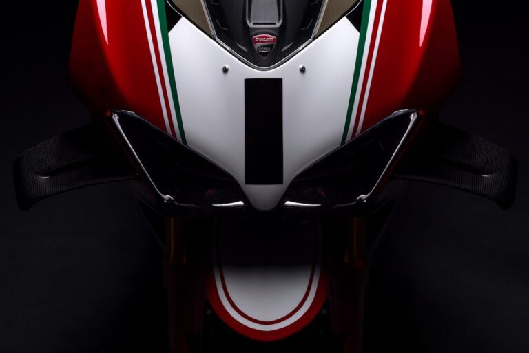 Panigale V4 30 Aniversario 916