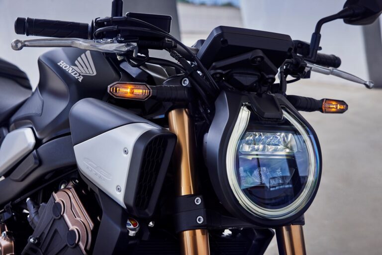 Honda CBR650R