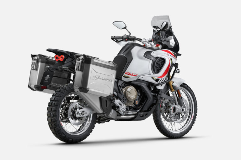 MV Agusta LXP Orioli: una todoterreno de lujo | VIDEO