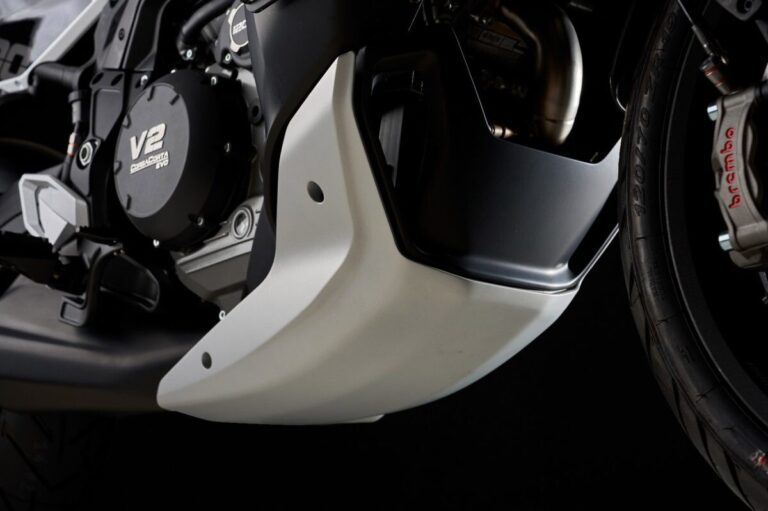 La Moto Morini X-CAPE 1200 consolida el resurgimiento de la marca
