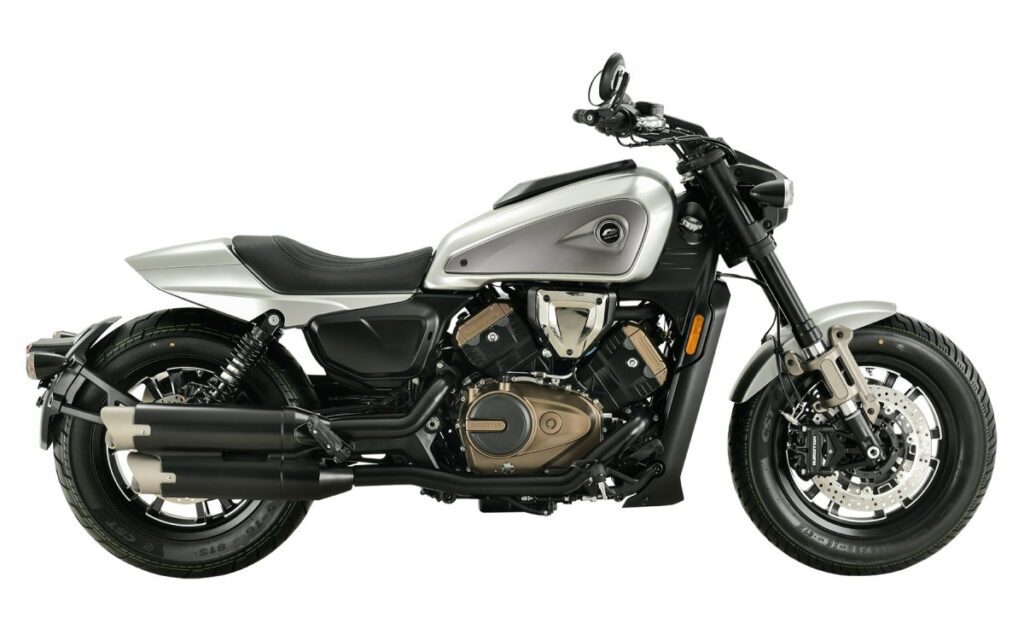 QJ SRV600 V: Cruiser Vintage de inspiración H-D