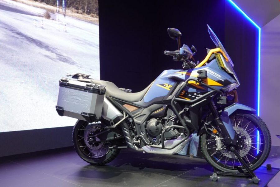 Zontes ZT 703F y 703RR, nueva plataforma de 3 cilindros