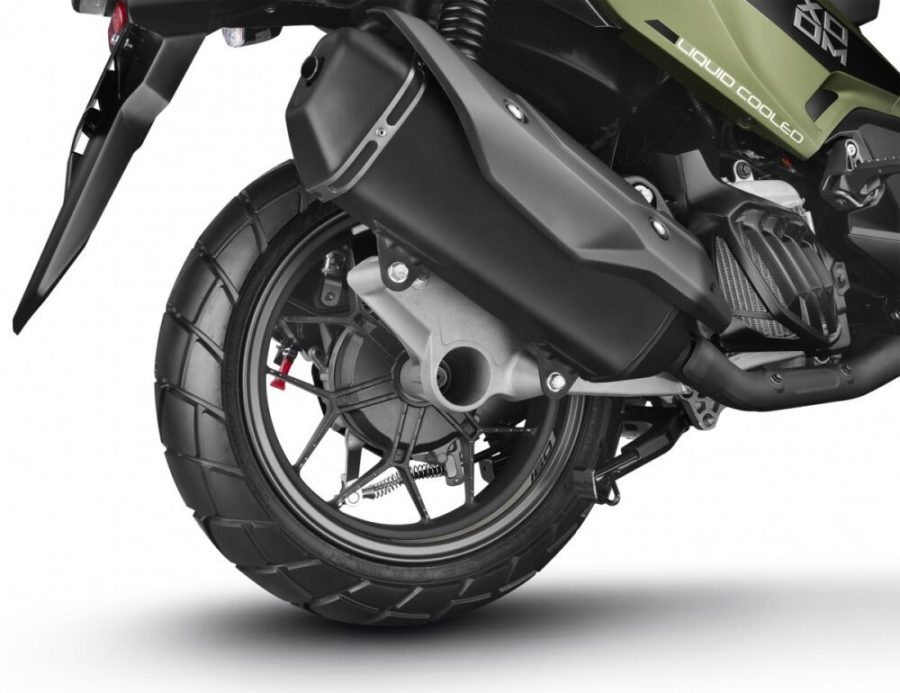 Scooter Hero Xoom 160, funciones inteligentes y estética mega