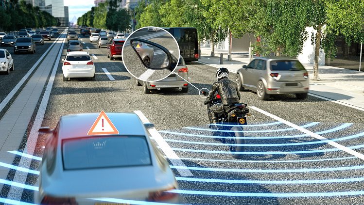 <img src="https://motodinamia.com/wp/wp-content/uploads/2023/12/Continental-ARAS-mdm-1.jpg" alt="Neumáticos y tecnologías Continental: Otros sistemas por el que Continental brilla en el mercado mundial es el Control de Crucero Adaptativo (ACC) o la Detección de Puntos Ciegos (BSD) entre otros">